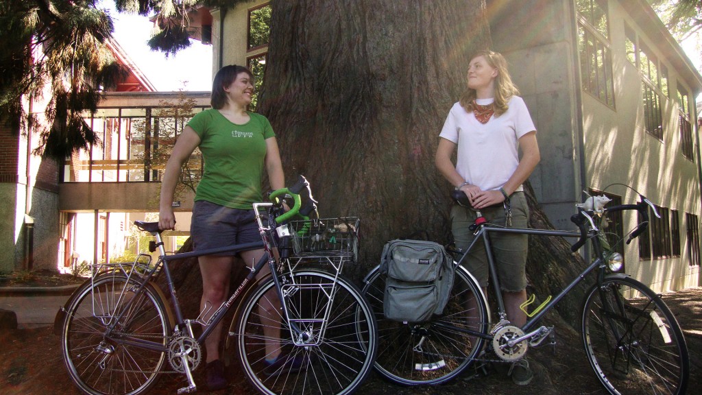 <center>Haley (left) & Lizzy (right) cut us some slack, we're awkward at pictures...</center>